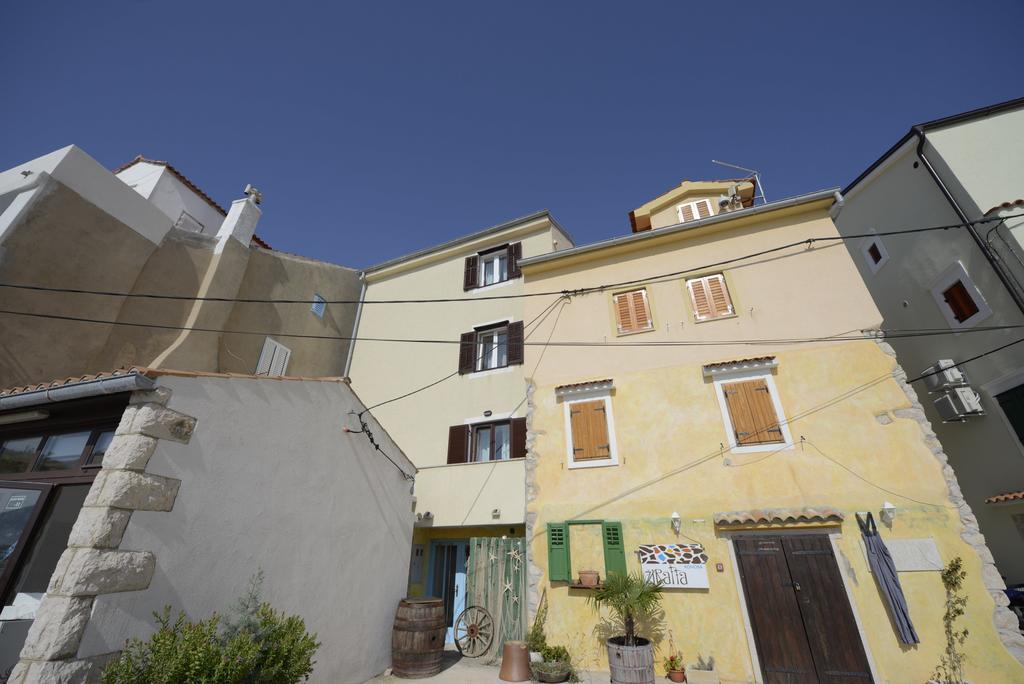 Apartments Riva Baška Zewnętrze zdjęcie